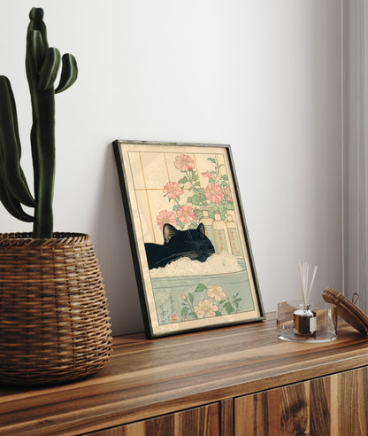 Ontspannende Japanse Zwarte Kat in Badkuip